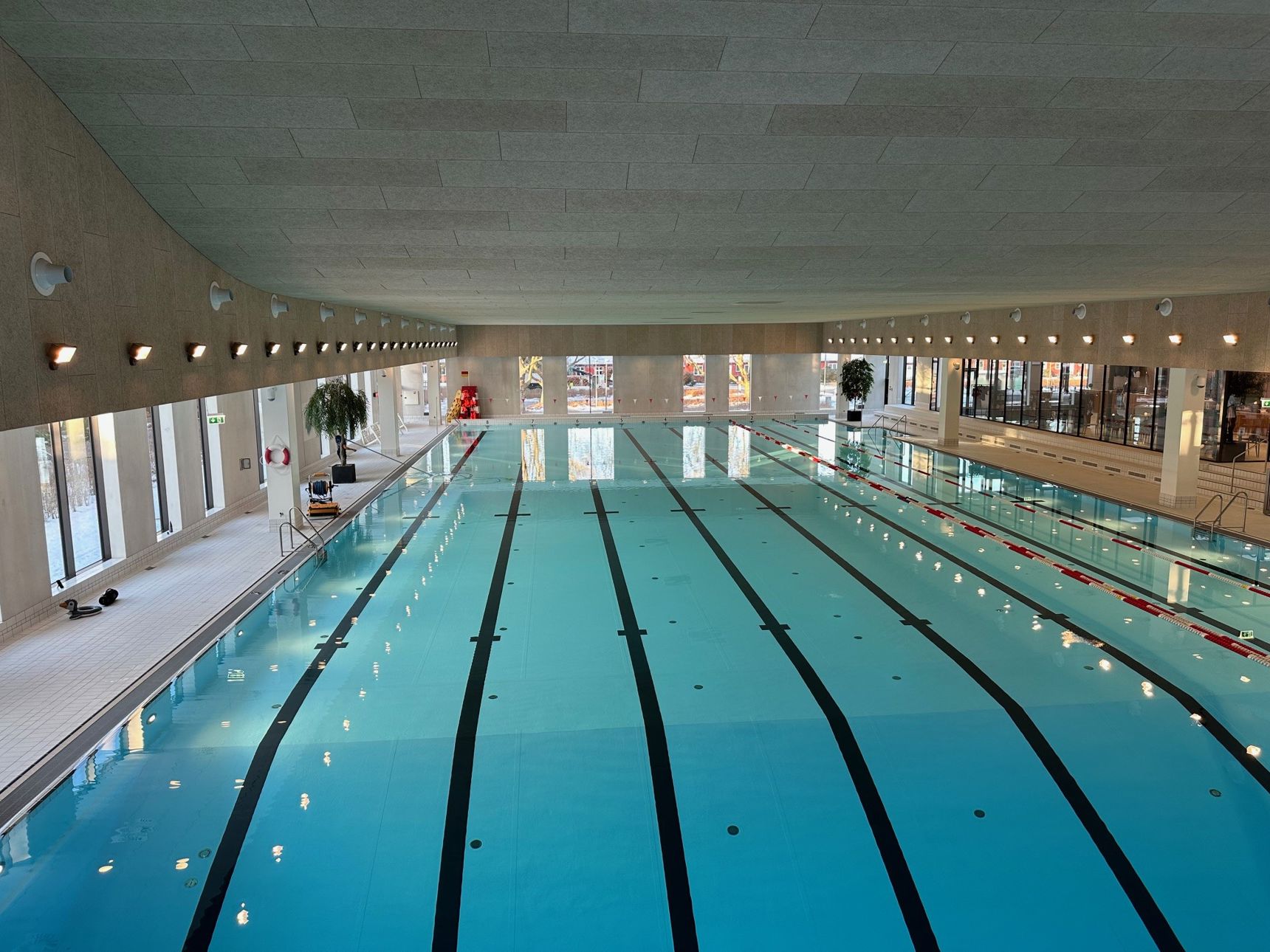 50 meter bassinet set fra 3 meter vippen mod Bymarken